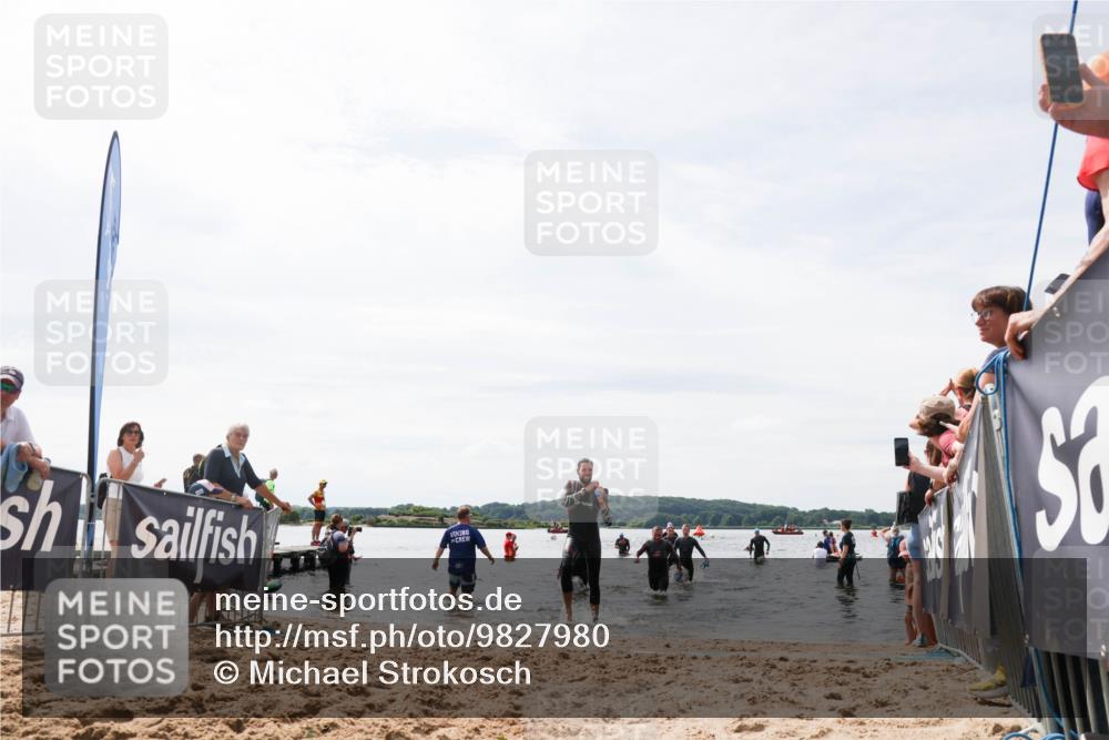 21.06.2026 - Viking Triathlon Michael Strokosch http://msf.ph/oto/9827980 21.06.2026 10:48:27 Schwimmen 101, 185, 207, 306, 495, 662 meine-sportfotos.de