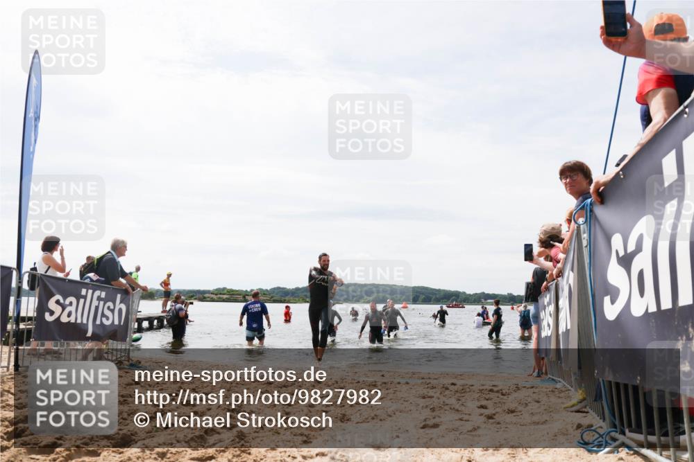 21.06.2026 - Viking Triathlon Michael Strokosch http://msf.ph/oto/9827982 21.06.2026 10:48:27 Schwimmen 101, 185, 207, 306, 495, 662 meine-sportfotos.de
