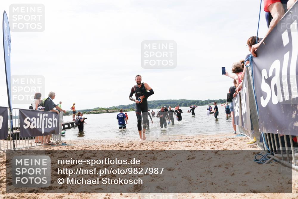 21.06.2026 - Viking Triathlon Michael Strokosch http://msf.ph/oto/9827987 21.06.2026 10:48:29 Schwimmen 101, 185, 207, 306, 495, 662 meine-sportfotos.de