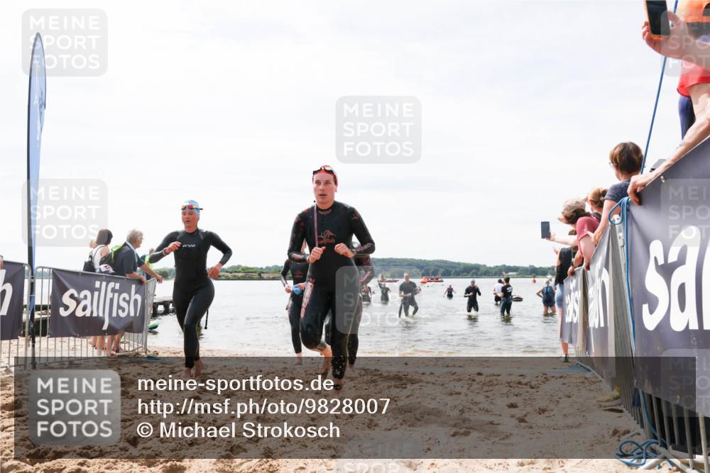 21.06.2026 - Viking Triathlon Michael Strokosch http://msf.ph/oto/9828007 21.06.2026 10:48:35 Schwimmen 181, 185, 207, 209, 306, 495, 662 meine-sportfotos.de