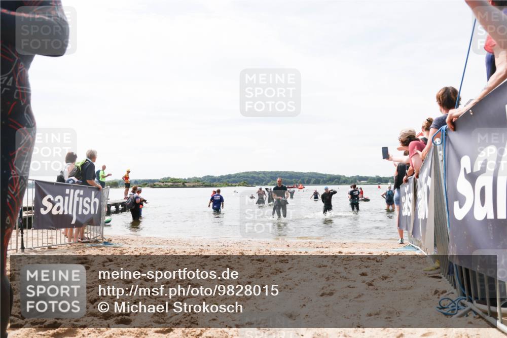21.06.2026 - Viking Triathlon Michael Strokosch http://msf.ph/oto/9828015 21.06.2026 10:48:38 Schwimmen 181, 185, 207, 209, 495, 662 meine-sportfotos.de
