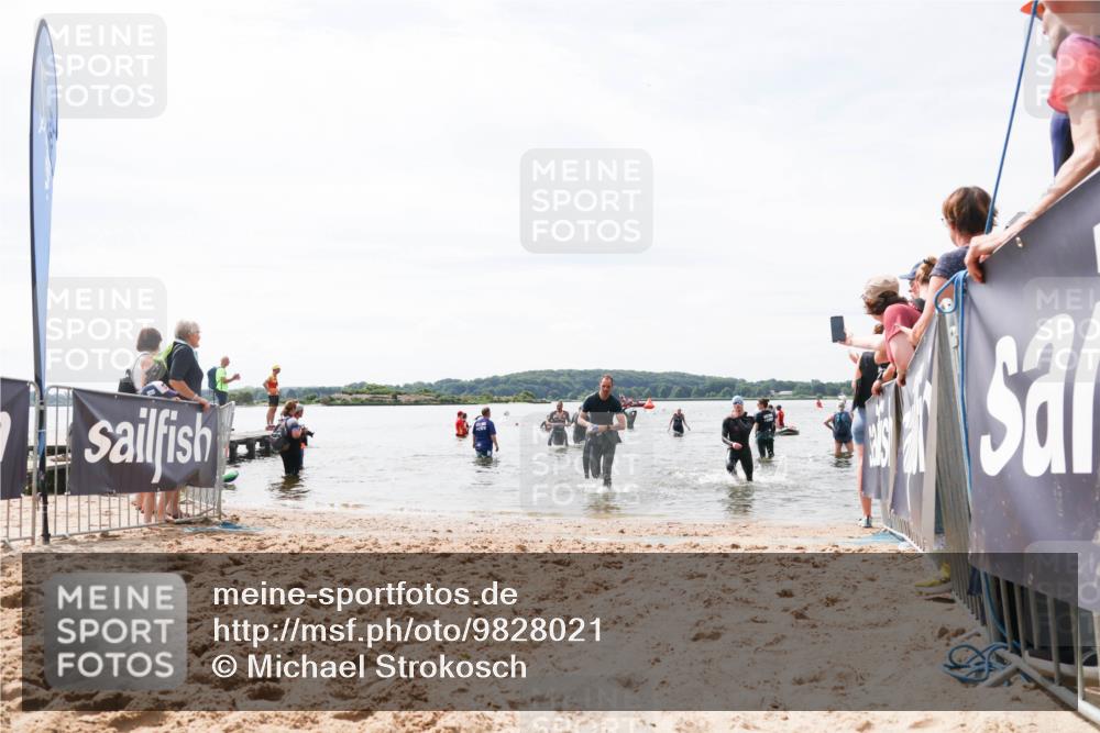 21.06.2026 - Viking Triathlon Michael Strokosch http://msf.ph/oto/9828021 21.06.2026 10:48:40 Schwimmen 181, 185, 207, 209, 495, 662 meine-sportfotos.de