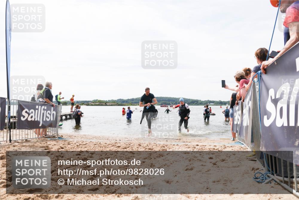 21.06.2026 - Viking Triathlon Michael Strokosch http://msf.ph/oto/9828026 21.06.2026 10:48:42 Schwimmen 181, 209 meine-sportfotos.de