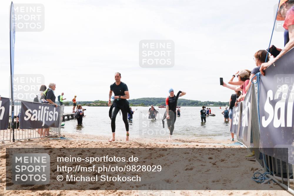 21.06.2026 - Viking Triathlon Michael Strokosch http://msf.ph/oto/9828029 21.06.2026 10:48:43 Schwimmen 181, 209 meine-sportfotos.de