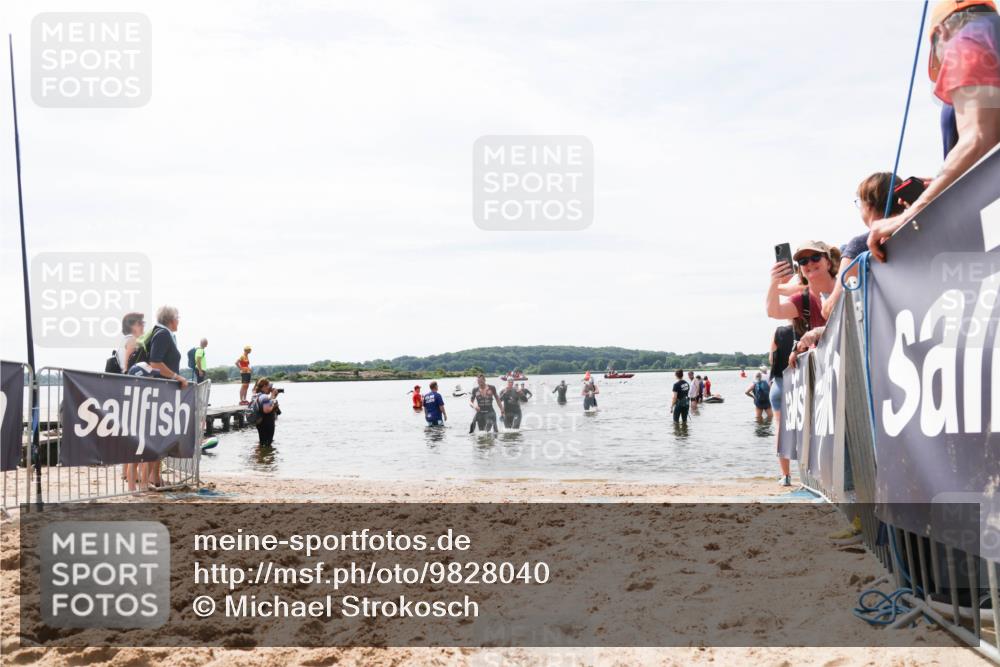 21.06.2026 - Viking Triathlon Michael Strokosch http://msf.ph/oto/9828040 21.06.2026 10:48:46 Schwimmen 181, 209, 223, 409 meine-sportfotos.de