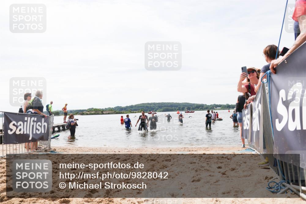 21.06.2026 - Viking Triathlon Michael Strokosch http://msf.ph/oto/9828042 21.06.2026 10:48:47 Schwimmen 181, 209, 223, 409 meine-sportfotos.de