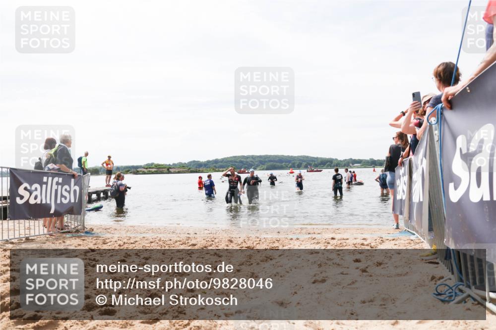 21.06.2026 - Viking Triathlon Michael Strokosch http://msf.ph/oto/9828046 21.06.2026 10:48:48 Schwimmen 181, 209, 223, 409 meine-sportfotos.de