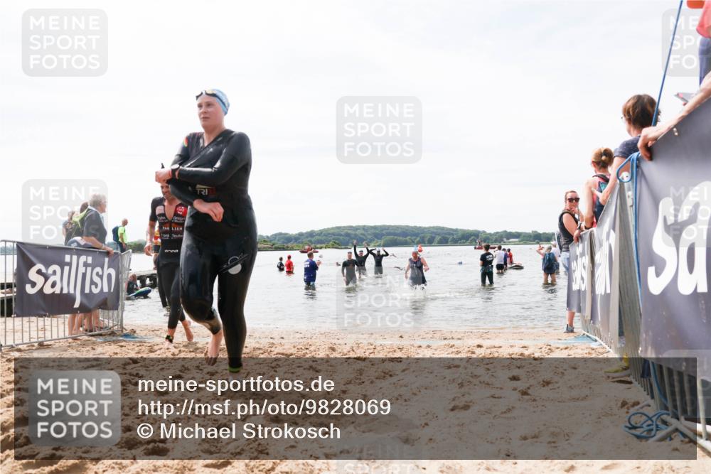 21.06.2026 - Viking Triathlon Michael Strokosch http://msf.ph/oto/9828069 21.06.2026 10:48:56 Schwimmen 223, 378, 409, 549 meine-sportfotos.de