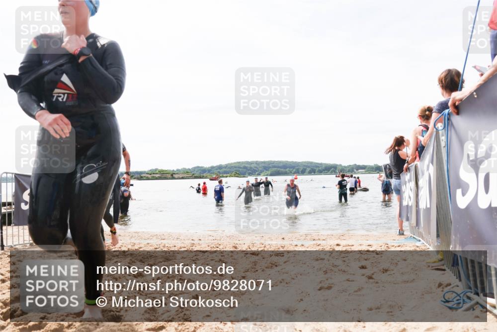 21.06.2026 - Viking Triathlon Michael Strokosch http://msf.ph/oto/9828071 21.06.2026 10:48:57 Schwimmen 223, 378, 409, 549 meine-sportfotos.de