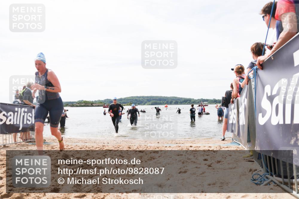21.06.2026 - Viking Triathlon Michael Strokosch http://msf.ph/oto/9828087 21.06.2026 10:49:02 Schwimmen 378, 434, 549 meine-sportfotos.de