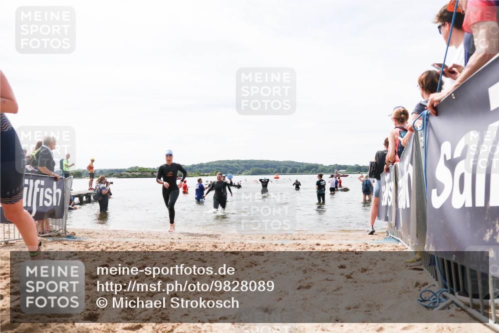 21.06.2026 - Viking Triathlon Michael Strokosch http://msf.ph/oto/9828089 21.06.2026 10:49:03 Schwimmen 291, 378, 434, 549 meine-sportfotos.de