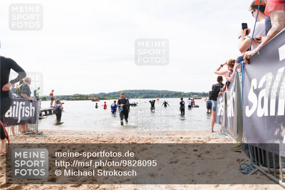 21.06.2026 - Viking Triathlon Michael Strokosch http://msf.ph/oto/9828095 21.06.2026 10:49:05 Schwimmen 291, 378, 434, 549 meine-sportfotos.de