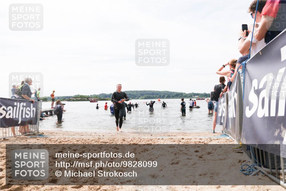 21.06.2026 - Viking Triathlon Michael Strokosch http://msf.ph/oto/9828099 21.06.2026 10:49:06 Schwimmen 291, 378, 434, 549 meine-sportfotos.de
