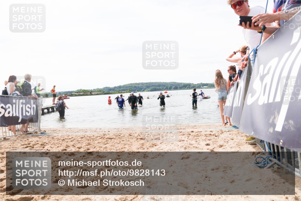 21.06.2026 - Viking Triathlon Michael Strokosch http://msf.ph/oto/9828143 21.06.2026 10:49:21 Schwimmen 314, 498, 615 meine-sportfotos.de