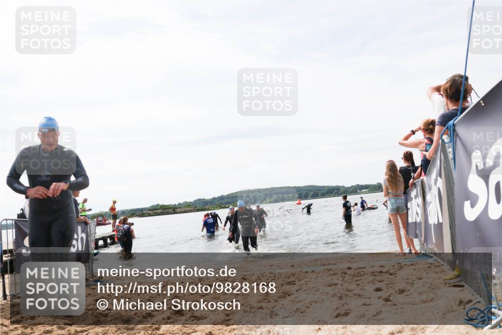 21.06.2026 - Viking Triathlon Michael Strokosch http://msf.ph/oto/9828168 21.06.2026 10:49:29 Schwimmen 314, 463, 483, 541 meine-sportfotos.de
