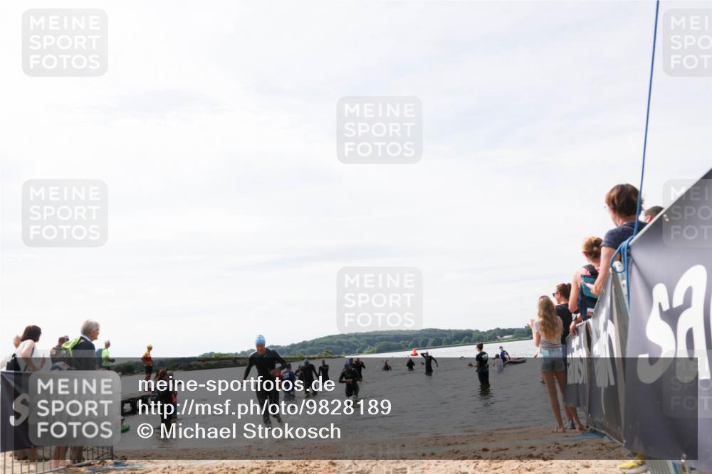 21.06.2026 - Viking Triathlon Michael Strokosch http://msf.ph/oto/9828189 21.06.2026 10:49:36 Schwimmen 206, 463, 483, 541 meine-sportfotos.de