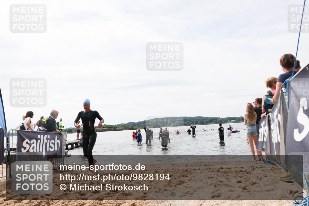 21.06.2026 - Viking Triathlon Michael Strokosch http://msf.ph/oto/9828194 21.06.2026 10:49:38 Schwimmen 206, 463, 483 meine-sportfotos.de