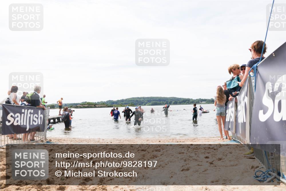 21.06.2026 - Viking Triathlon Michael Strokosch http://msf.ph/oto/9828197 21.06.2026 10:49:39 Schwimmen 206, 463, 483 meine-sportfotos.de