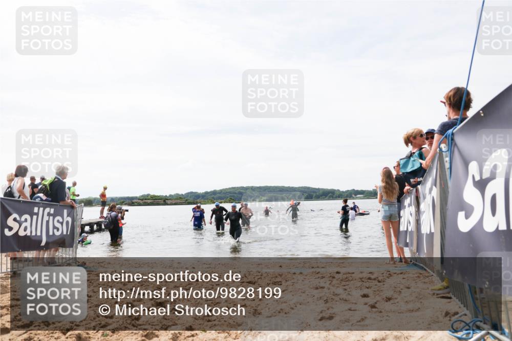 21.06.2026 - Viking Triathlon Michael Strokosch http://msf.ph/oto/9828199 21.06.2026 10:49:40 Schwimmen 206, 463, 483 meine-sportfotos.de