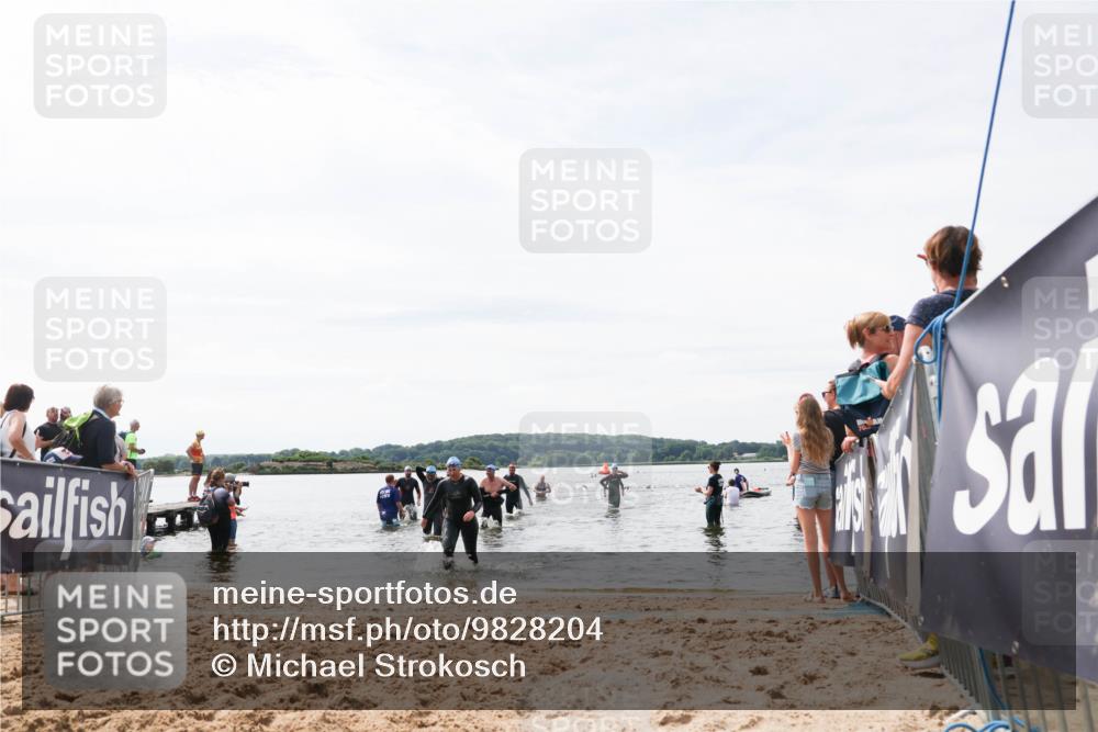 21.06.2026 - Viking Triathlon Michael Strokosch http://msf.ph/oto/9828204 21.06.2026 10:49:42 Schwimmen 206, 298, 483 meine-sportfotos.de