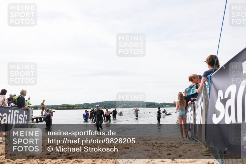 21.06.2026 - Viking Triathlon Michael Strokosch http://msf.ph/oto/9828205 21.06.2026 10:49:42 Schwimmen 206, 298, 483 meine-sportfotos.de