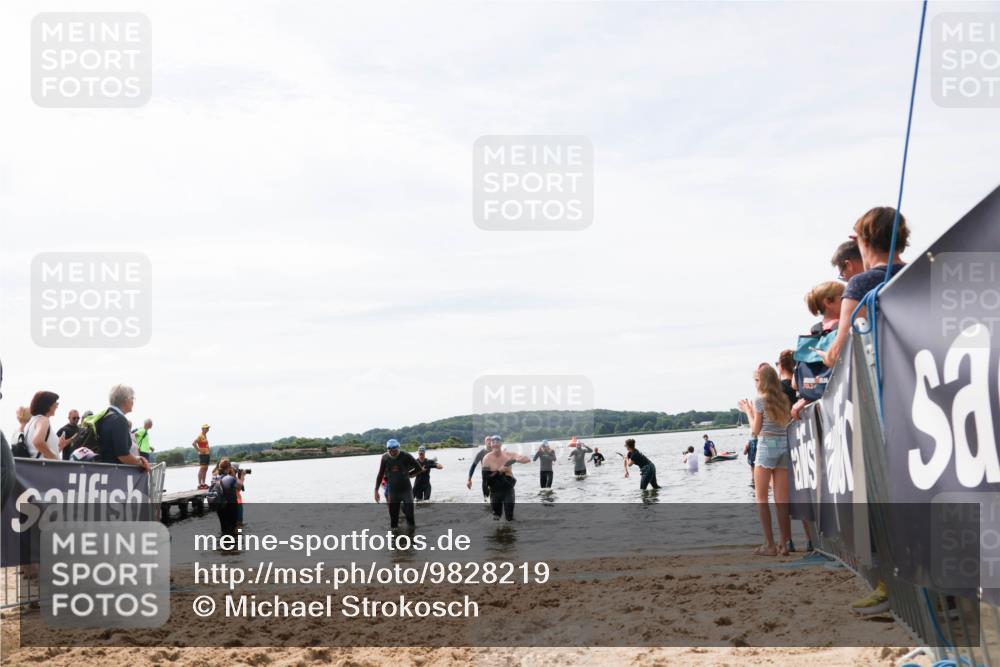 21.06.2026 - Viking Triathlon Michael Strokosch http://msf.ph/oto/9828219 21.06.2026 10:49:47 Schwimmen 75, 178, 206, 298, 629 meine-sportfotos.de