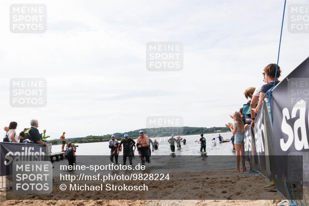 21.06.2026 - Viking Triathlon Michael Strokosch http://msf.ph/oto/9828224 21.06.2026 10:49:49 Schwimmen 75, 124, 178, 206, 298, 523, 629 meine-sportfotos.de