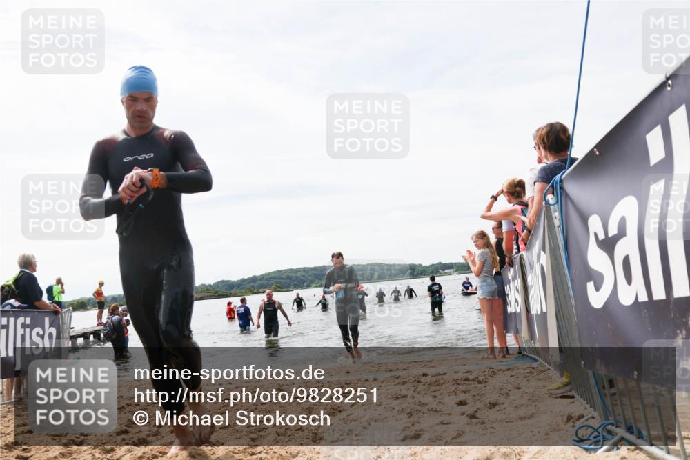 21.06.2026 - Viking Triathlon Michael Strokosch http://msf.ph/oto/9828251 21.06.2026 10:50:00 Schwimmen 124, 192, 523, 629, 639 meine-sportfotos.de