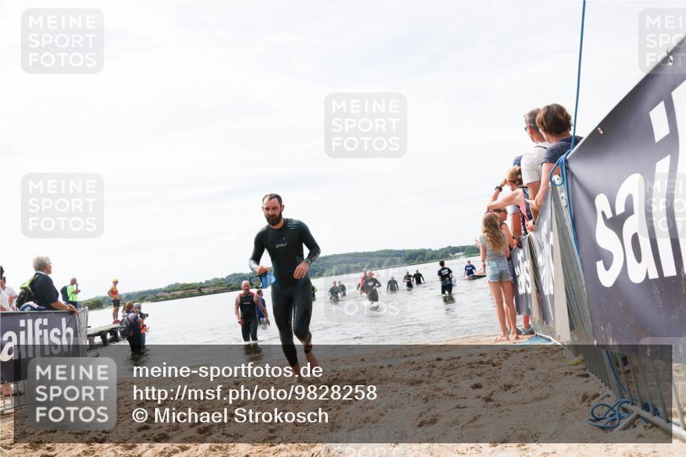 21.06.2026 - Viking Triathlon Michael Strokosch http://msf.ph/oto/9828258 21.06.2026 10:50:02 Schwimmen 124, 192, 523, 639 meine-sportfotos.de