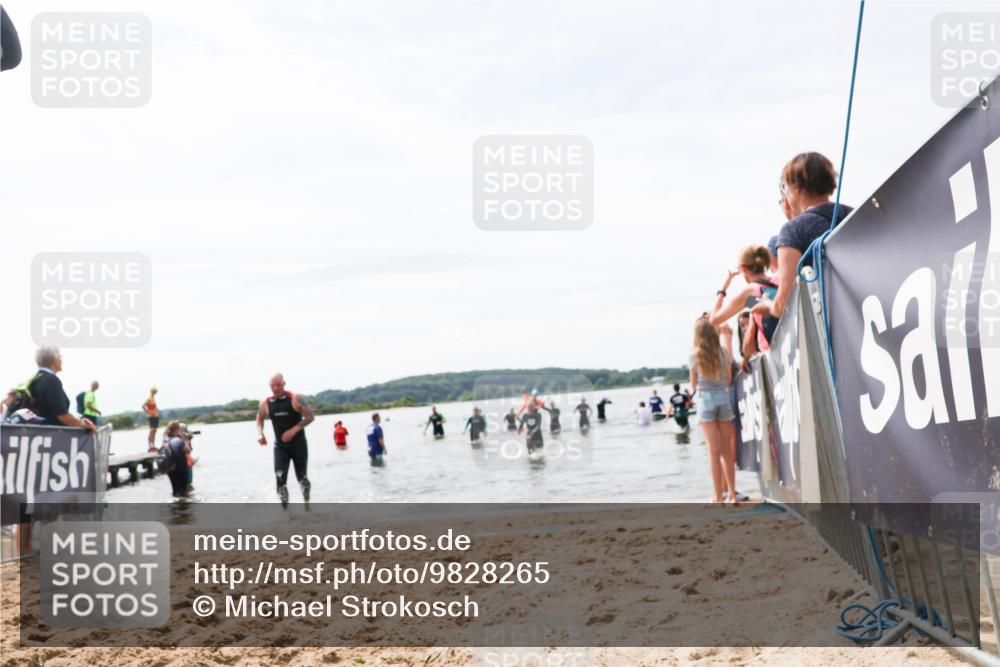 21.06.2026 - Viking Triathlon Michael Strokosch http://msf.ph/oto/9828265 21.06.2026 10:50:05 Schwimmen 192, 639, 659 meine-sportfotos.de