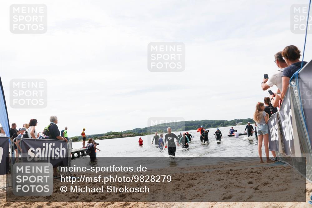21.06.2026 - Viking Triathlon Michael Strokosch http://msf.ph/oto/9828279 21.06.2026 10:50:09 Schwimmen 630, 639, 659 meine-sportfotos.de
