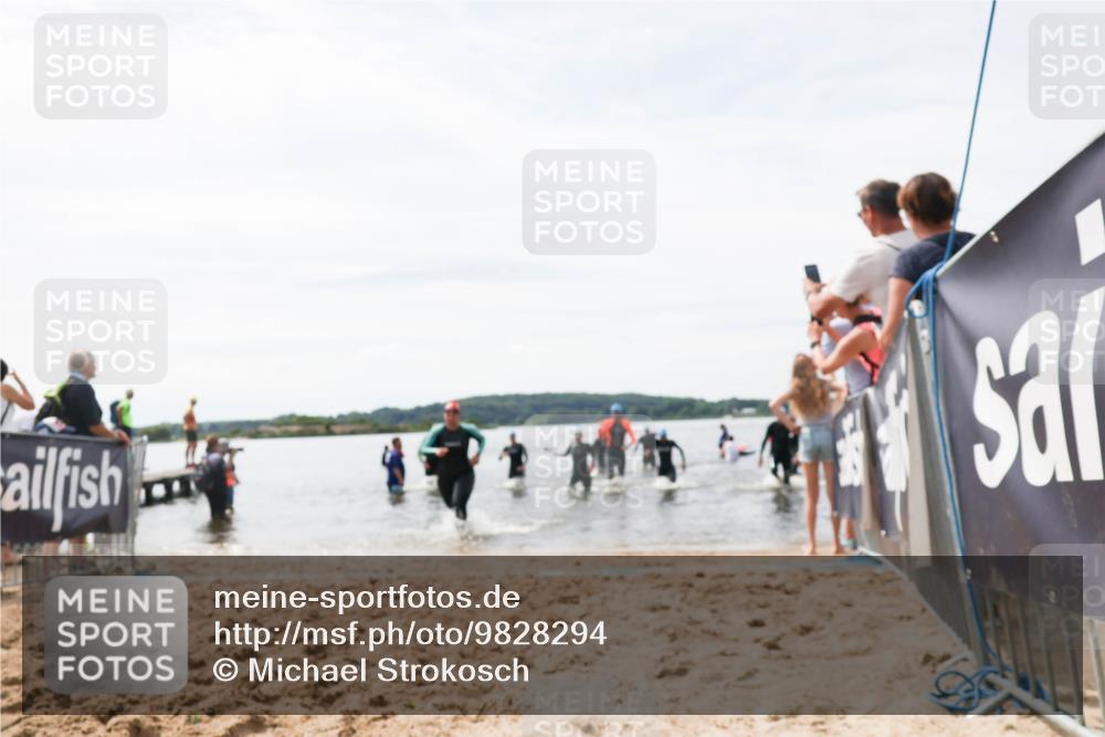21.06.2026 - Viking Triathlon Michael Strokosch http://msf.ph/oto/9828294 21.06.2026 10:50:14 Schwimmen 78, 115, 135, 254, 605, 630, 659 meine-sportfotos.de