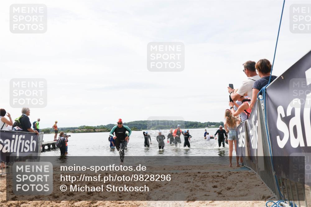 21.06.2026 - Viking Triathlon Michael Strokosch http://msf.ph/oto/9828296 21.06.2026 10:50:15 Schwimmen 78, 115, 135, 250, 254, 605, 630, 659 meine-sportfotos.de