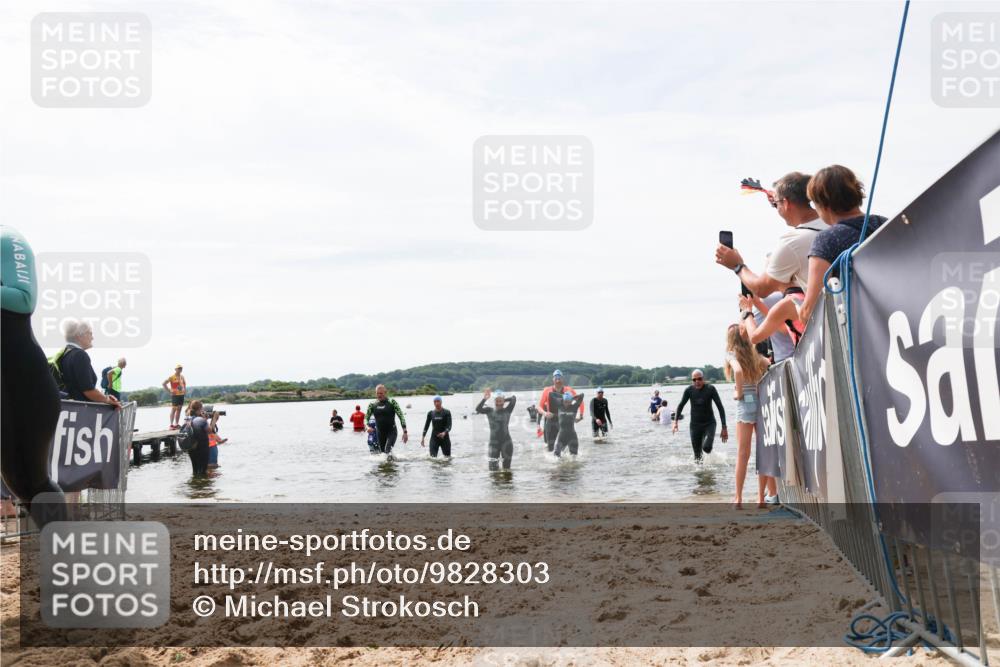 21.06.2026 - Viking Triathlon Michael Strokosch http://msf.ph/oto/9828303 21.06.2026 10:50:17 Schwimmen 78, 115, 135, 250, 254, 605, 630, 659 meine-sportfotos.de