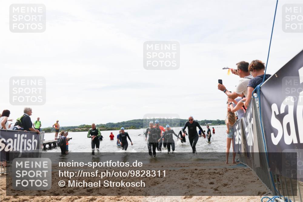 21.06.2026 - Viking Triathlon Michael Strokosch http://msf.ph/oto/9828311 21.06.2026 10:50:20 Schwimmen 78, 115, 135, 250, 254, 382, 603, 605, 630 meine-sportfotos.de