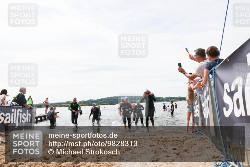 21.06.2026 - Viking Triathlon Michael Strokosch http://msf.ph/oto/9828313 21.06.2026 10:50:20 Schwimmen 78, 115, 135, 250, 254, 382, 603, 605, 630 meine-sportfotos.de