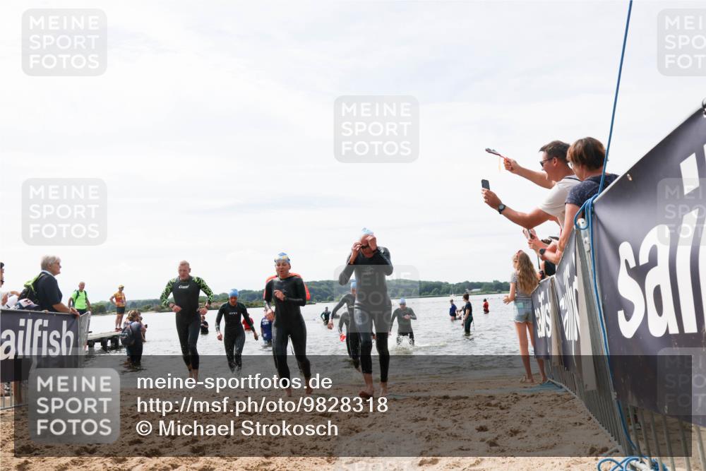 21.06.2026 - Viking Triathlon Michael Strokosch http://msf.ph/oto/9828318 21.06.2026 10:50:22 Schwimmen 78, 115, 135, 250, 254, 382, 603, 605, 630 meine-sportfotos.de