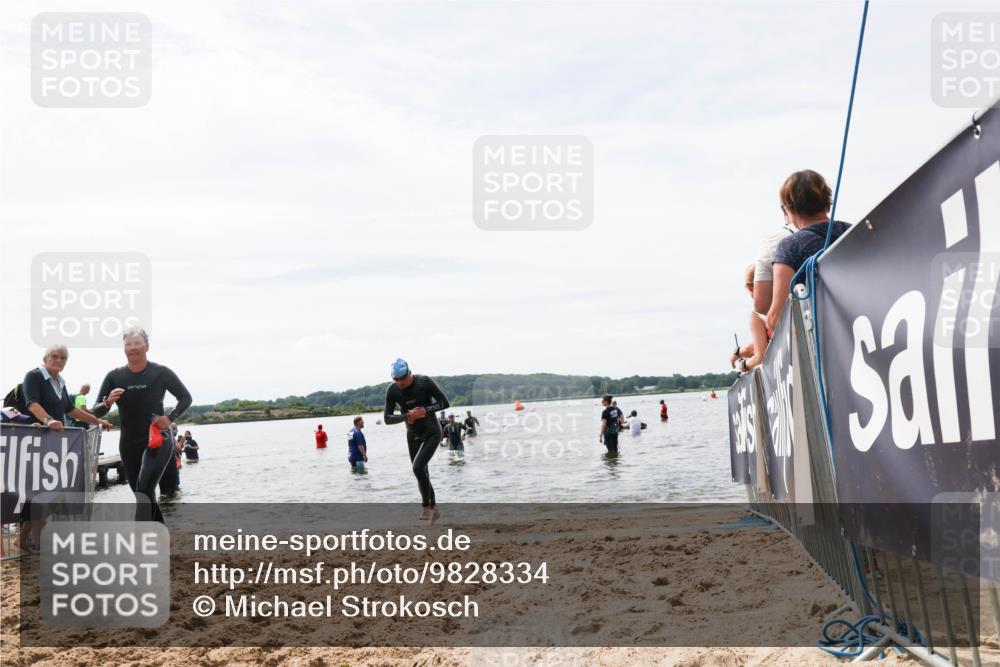21.06.2026 - Viking Triathlon Michael Strokosch http://msf.ph/oto/9828334 21.06.2026 10:50:27 Schwimmen 78, 115, 135, 250, 254, 261, 382, 603, 605 meine-sportfotos.de