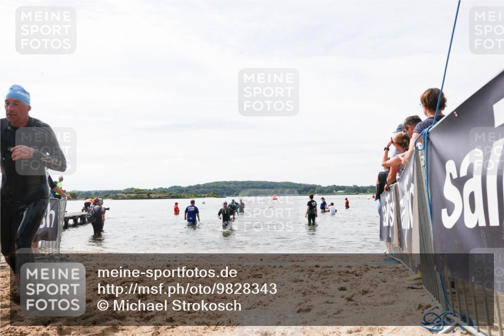 21.06.2026 - Viking Triathlon Michael Strokosch http://msf.ph/oto/9828343 21.06.2026 10:50:31 Schwimmen 261, 382, 603 meine-sportfotos.de