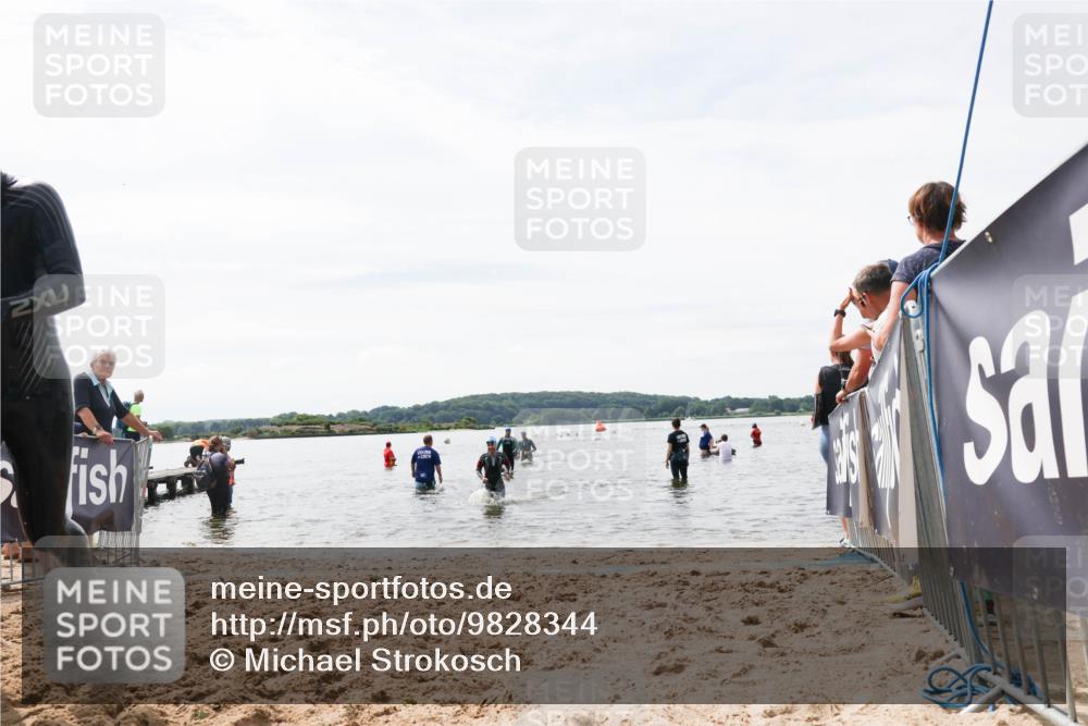21.06.2026 - Viking Triathlon Michael Strokosch http://msf.ph/oto/9828344 21.06.2026 10:50:31 Schwimmen 261, 382, 603 meine-sportfotos.de