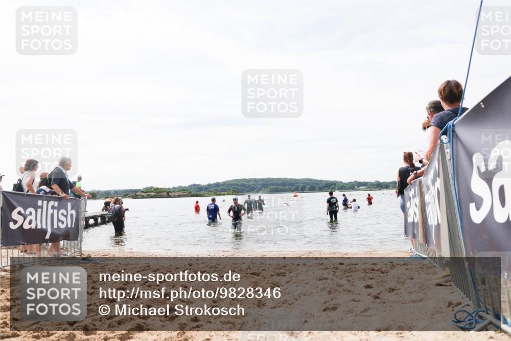 21.06.2026 - Viking Triathlon Michael Strokosch http://msf.ph/oto/9828346 21.06.2026 10:50:32 Schwimmen 261, 382, 603 meine-sportfotos.de