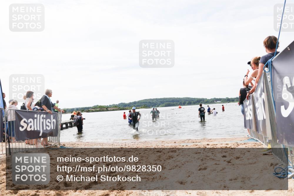 21.06.2026 - Viking Triathlon Michael Strokosch http://msf.ph/oto/9828350 21.06.2026 10:50:33 Schwimmen 261, 382, 603 meine-sportfotos.de
