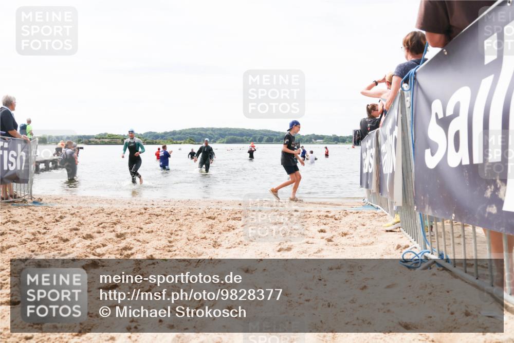 21.06.2026 - Viking Triathlon Michael Strokosch http://msf.ph/oto/9828377 21.06.2026 10:50:42 Schwimmen 57, 295, 416 meine-sportfotos.de