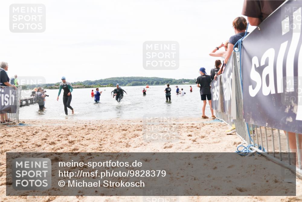 21.06.2026 - Viking Triathlon Michael Strokosch http://msf.ph/oto/9828379 21.06.2026 10:50:43 Schwimmen 57, 295, 416 meine-sportfotos.de