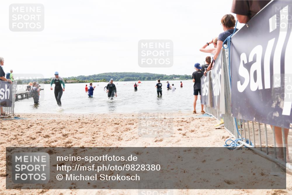 21.06.2026 - Viking Triathlon Michael Strokosch http://msf.ph/oto/9828380 21.06.2026 10:50:43 Schwimmen 57, 295, 416 meine-sportfotos.de