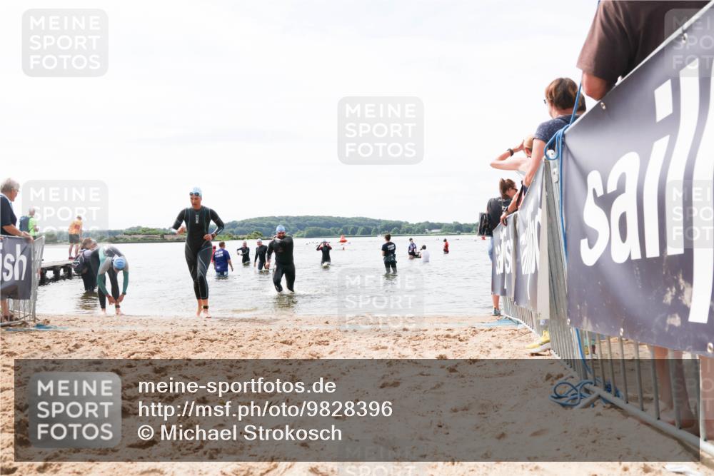21.06.2026 - Viking Triathlon Michael Strokosch http://msf.ph/oto/9828396 21.06.2026 10:50:49 Schwimmen 57, 295, 416 meine-sportfotos.de
