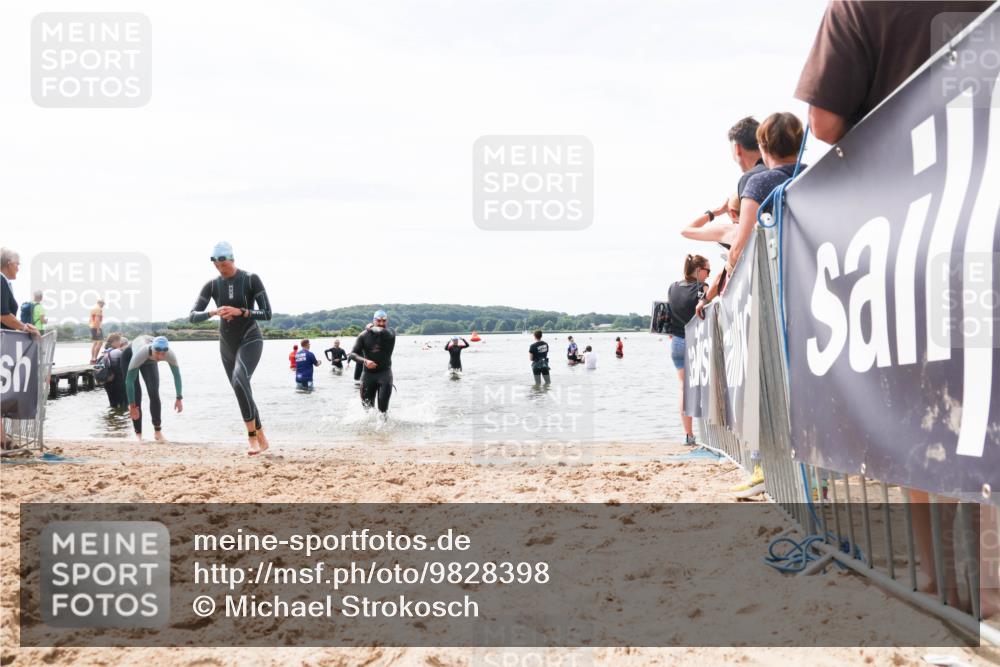 21.06.2026 - Viking Triathlon Michael Strokosch http://msf.ph/oto/9828398 21.06.2026 10:50:49 Schwimmen 57, 295, 416 meine-sportfotos.de