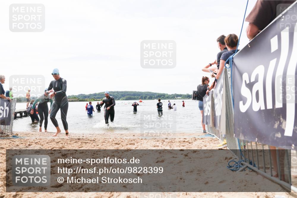 21.06.2026 - Viking Triathlon Michael Strokosch http://msf.ph/oto/9828399 21.06.2026 10:50:50 Schwimmen 57, 295, 416 meine-sportfotos.de