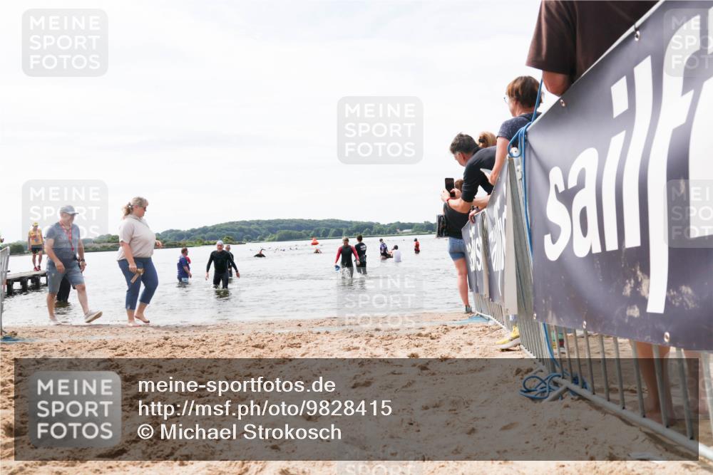 21.06.2026 - Viking Triathlon Michael Strokosch http://msf.ph/oto/9828415 21.06.2026 10:50:55 Schwimmen 57, 76, 184, 295, 416 meine-sportfotos.de
