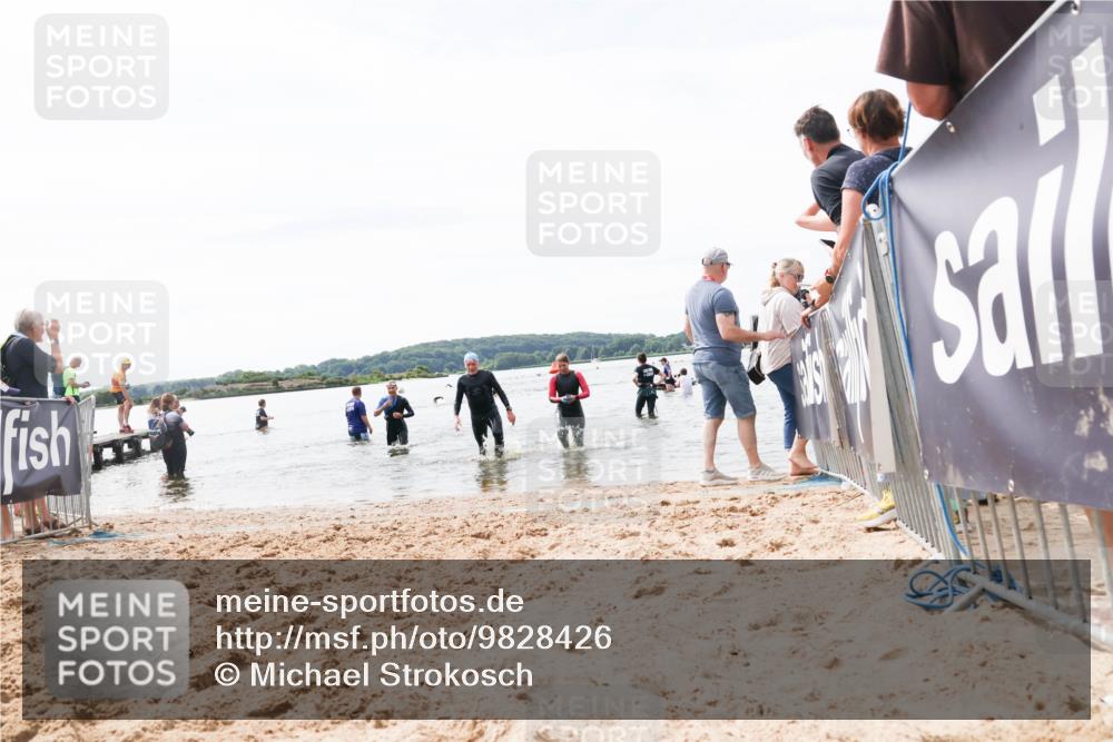 21.06.2026 - Viking Triathlon Michael Strokosch http://msf.ph/oto/9828426 21.06.2026 10:50:59 Schwimmen 66, 76, 184 meine-sportfotos.de